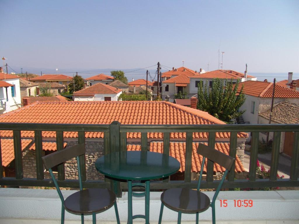 Nikos Apartments Afytos Exterior foto
